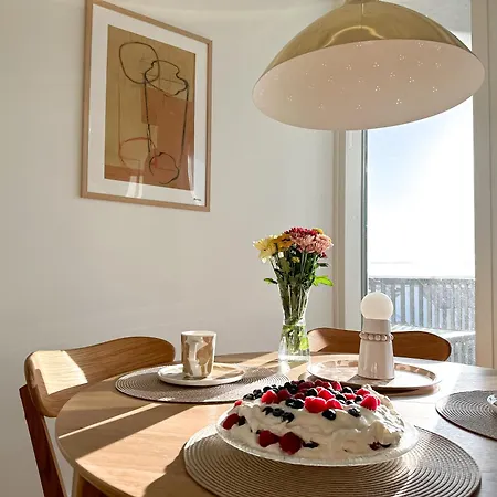 Hostit Arctic Apartment *