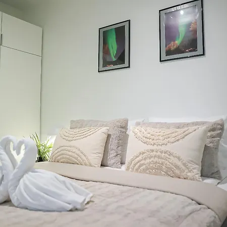 Hostit Arctic By Booklapland Appartement *