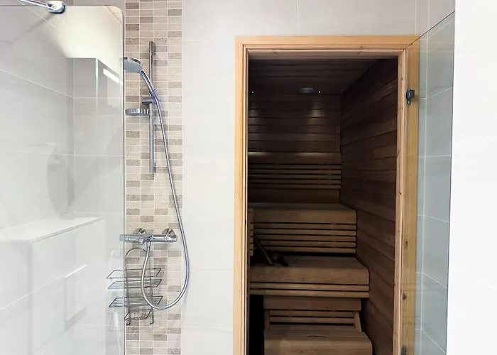 Hostit Arctic By Booklapland Rovaniemi